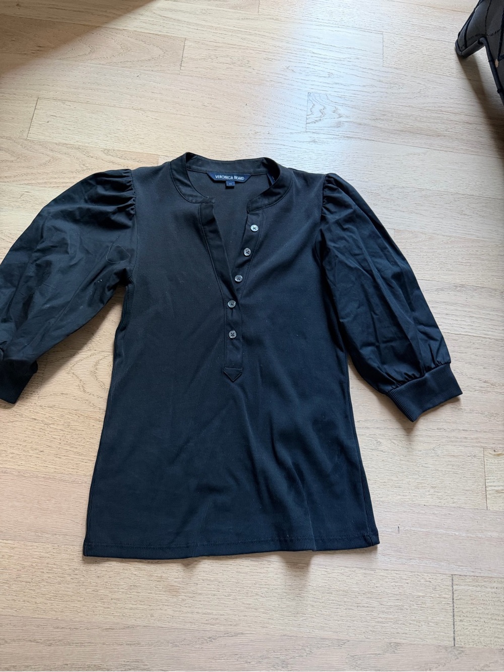 Veronica Beard Black shirt with puff sleeves